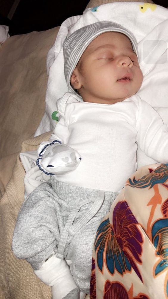 Tìm chị bảo mẫu phụ ba mẹ chăm em 4 tháng tuổi, nhà ở khu căn hộ cao cấp Sala, Q2