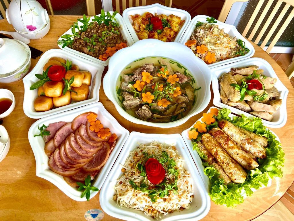 SÁNG NAY EM CẦN LIỀN CHỊ GIÚP VIỆC NHÀ BAO ĂN Ở