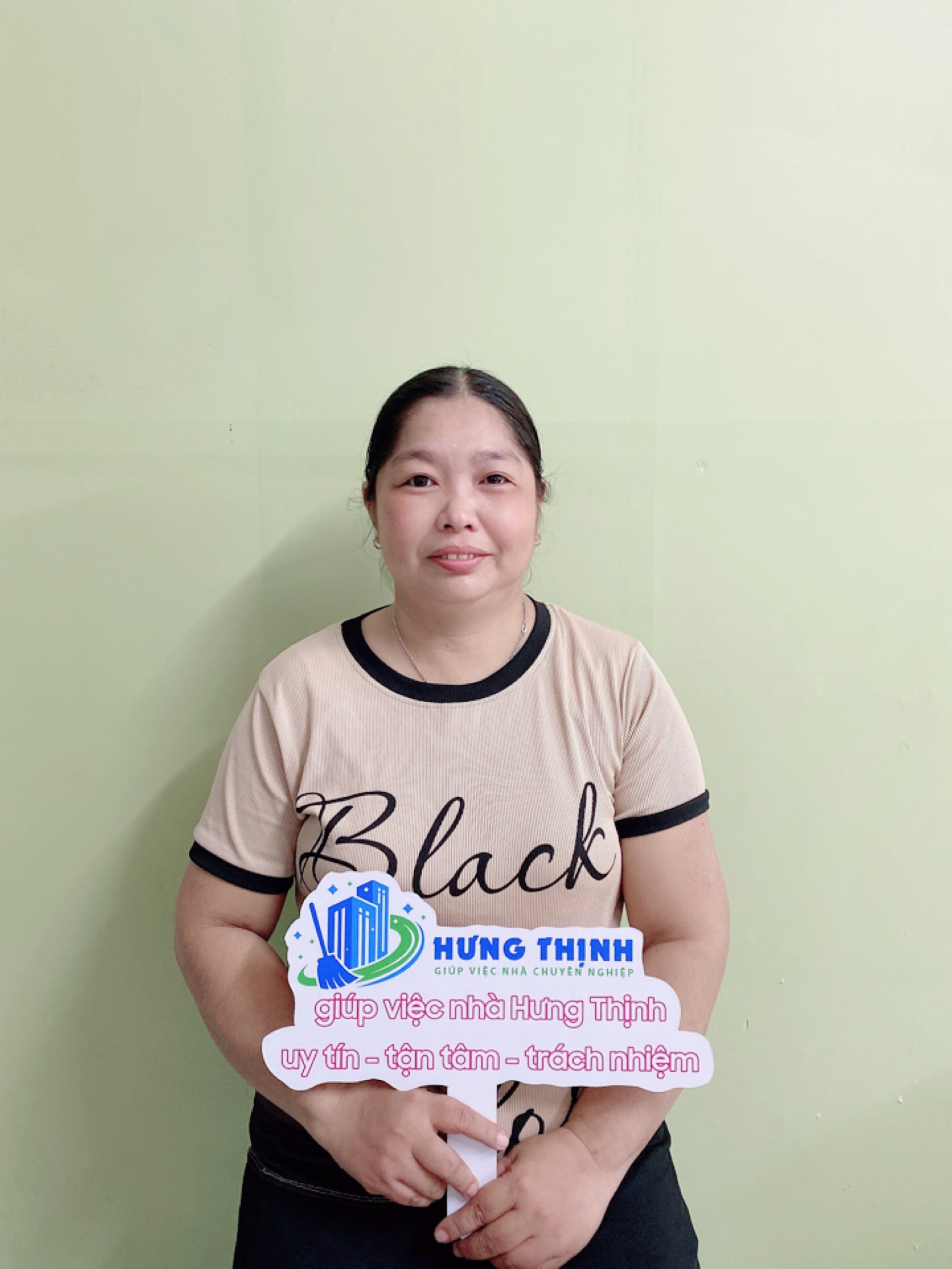 Chị Ngọc Lan - 43 Tuổi - quê Bạc Liêu - Tìm Việc Chăm Em Bé - Đã Có Kinh Nghiệm Chăm Được 4 Bé