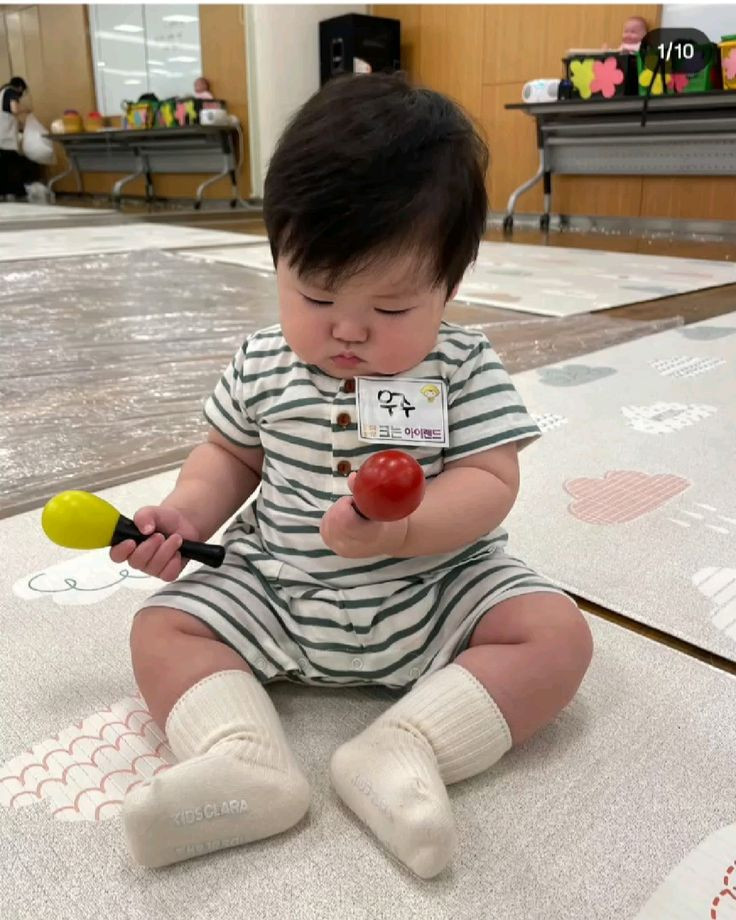 CẦN CÔ CHĂM BÉ MÁT TAY VỀ CHĂM NÔM BÉ ĐƯỢC 3 THÁNG TUỔI