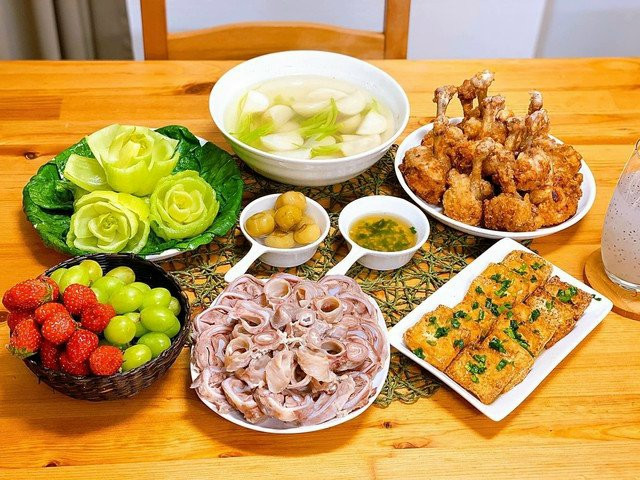 TÌM CHỊ GIÚP VIỆC NẤU ĂN CHO GIA ĐÌNH Ở QUẬN 9 ĐƯỜNG ĐỖ XUÂN HỢP LƯƠNG 10TR