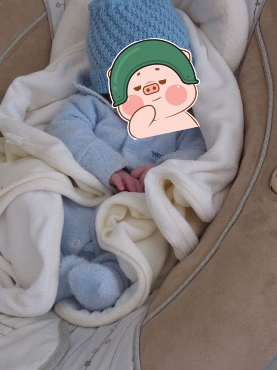 Tuyển Chị Chăm Em Bé 5 Tháng Làm Việc Ở Quận 7, Bao Ăn Ở Lại.