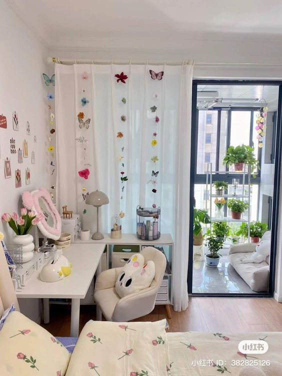 NHÀ MẶT TIỀN Ở NGAY  ĐƯỜNG BÀ HOM BÌNH TÂN CẦN CHỊ VỀ PHỤ TRÔNG COI NHÀ CỬA