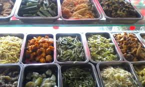 Quán chay ở quận 2 cần người phục vụ , phụ quán .