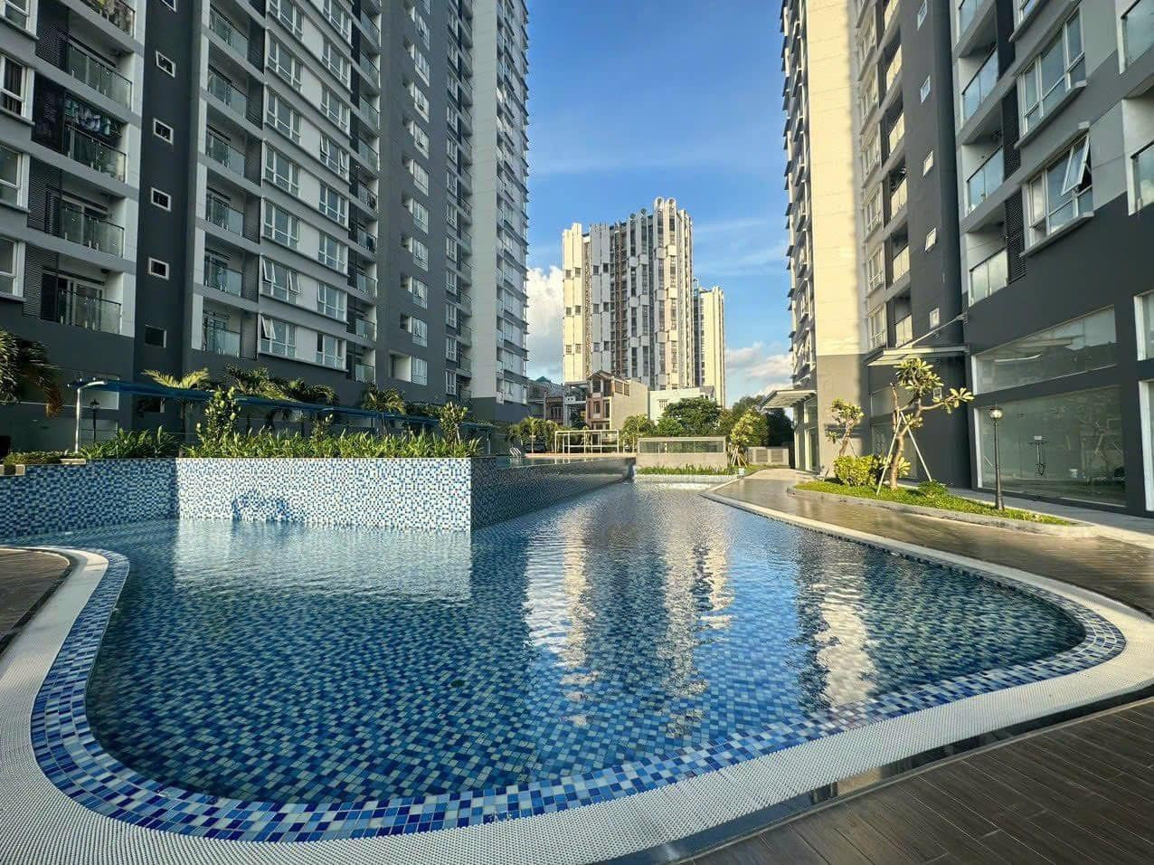 TÌM CHỊ GIÚP VIỆC NHÀ CHUNG CƯ NHÀ BÈ LƯƠNG 10TR