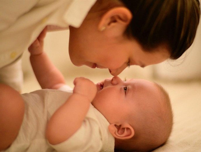 Em đang cần gấp 1 chị chăm bé 8 tháng tuổi (Ở LẠI) – Q. Bình Tân