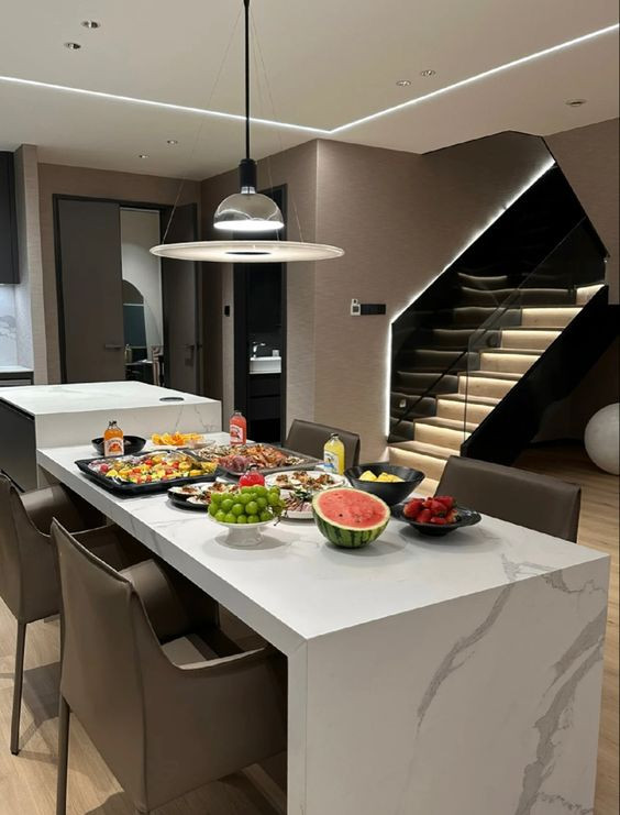 Gia đình cần người về giúp việc ở quận 12, bao ăn ở lại.