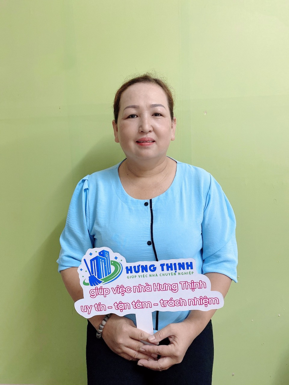 Chị Lê Thị Loan - 46 Tuổi - quê Kiên Giang - Chị có gần 5 năm kinh nghiệm chuyên giúp việc nhà ở Sg