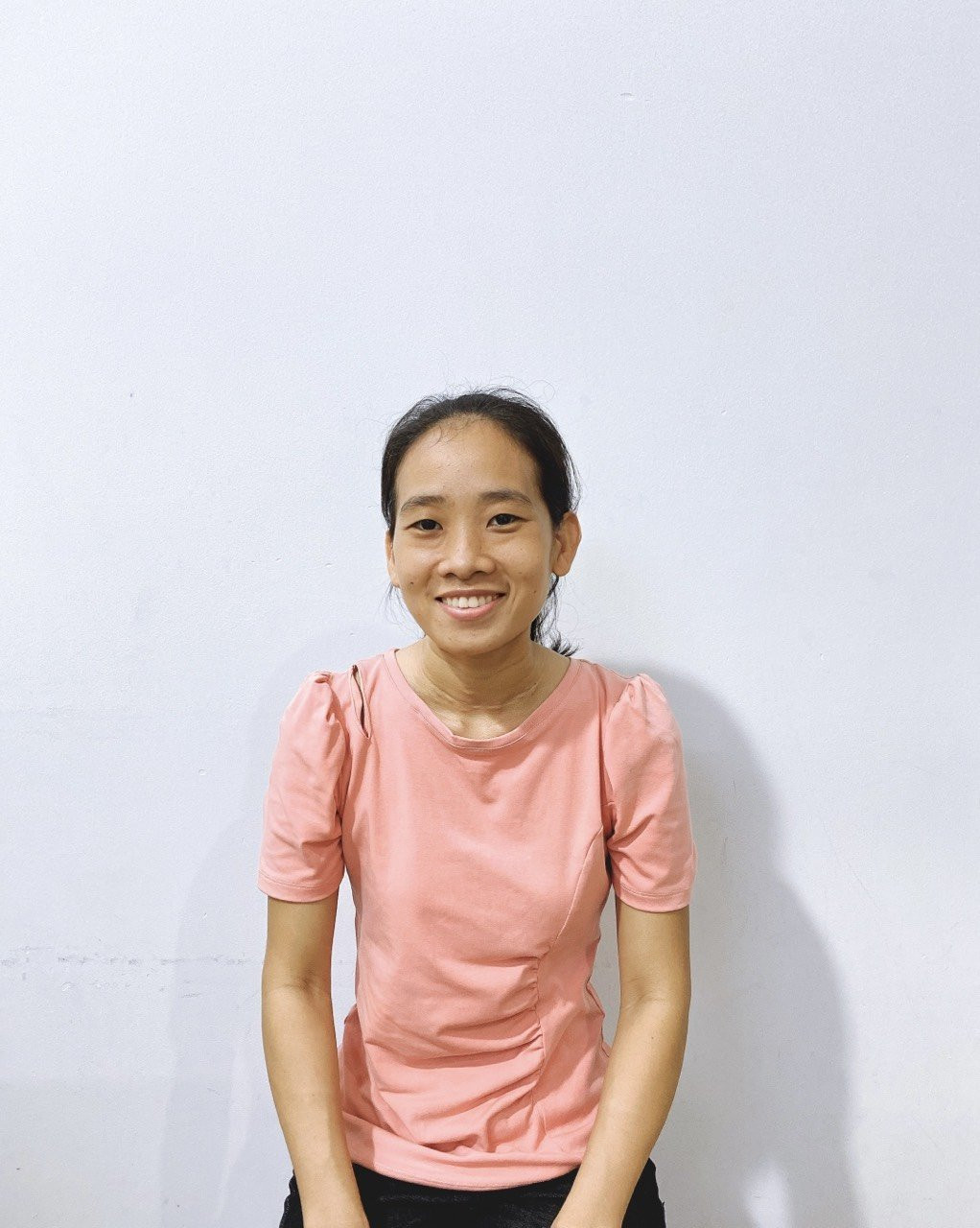 EM QUYỀN MIỀN TÂY TRẺ TRUNG NĂNG ĐỘNG GIỎI VIỆC NHÀ CỬA, BẾP NÚT GỌN GÀNG