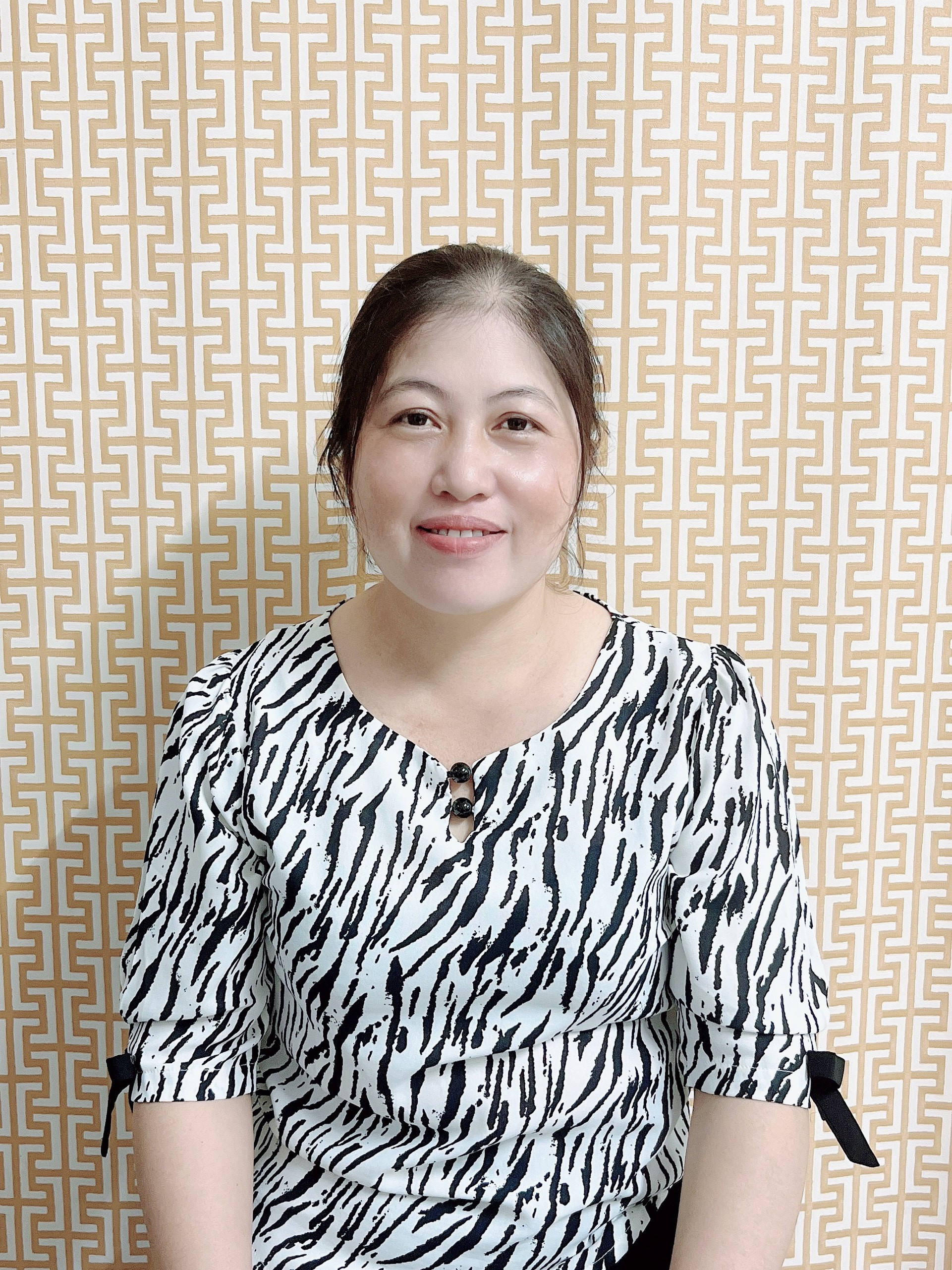 Chị Trần Ngọc Hiếu sn 1981 người Sóc Trăng nhận CHĂM BÉ từ sơ sinh, GIÚP VIỆC NHÀ