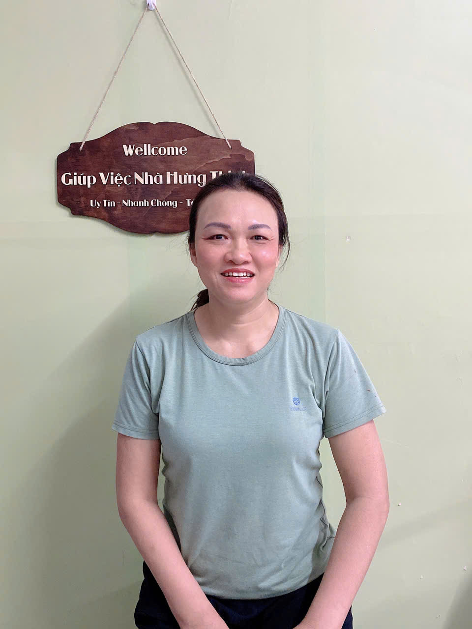 Chị Trần Thị Sửu - sinh năm 1975 - quê Quảng Ngãi -Tìm Việc Làm Ở Lại