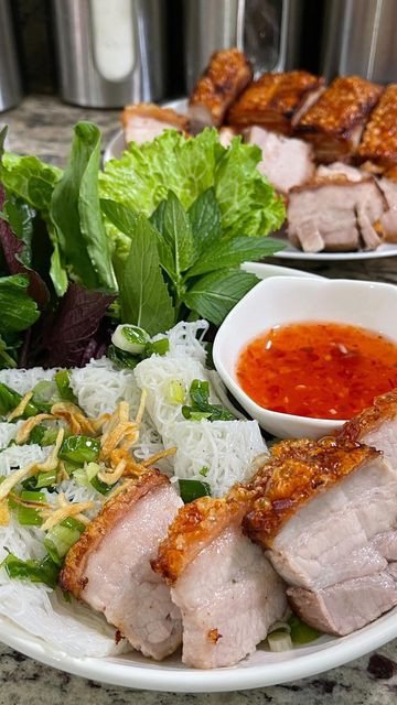 Gia đình cần ngay 1 cô giúp việc làm ăn ở lại gần công viên Thanh Đa- Bình Thạnh