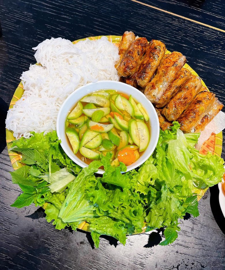 Nhà Mẹ Đơn Thân Cần Chị Giúp Việc Nhà