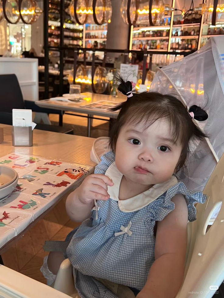 Tuyển dụng gấp! Chăm bé Quận 10 - Lương 12 triệu