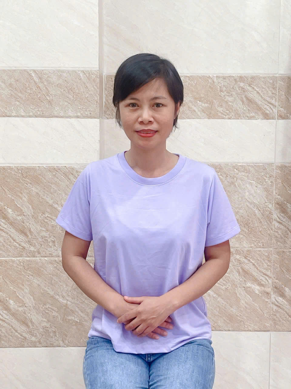 Chị Hà Tiên 1983, quê Đồng Nai. Cần tìm việc