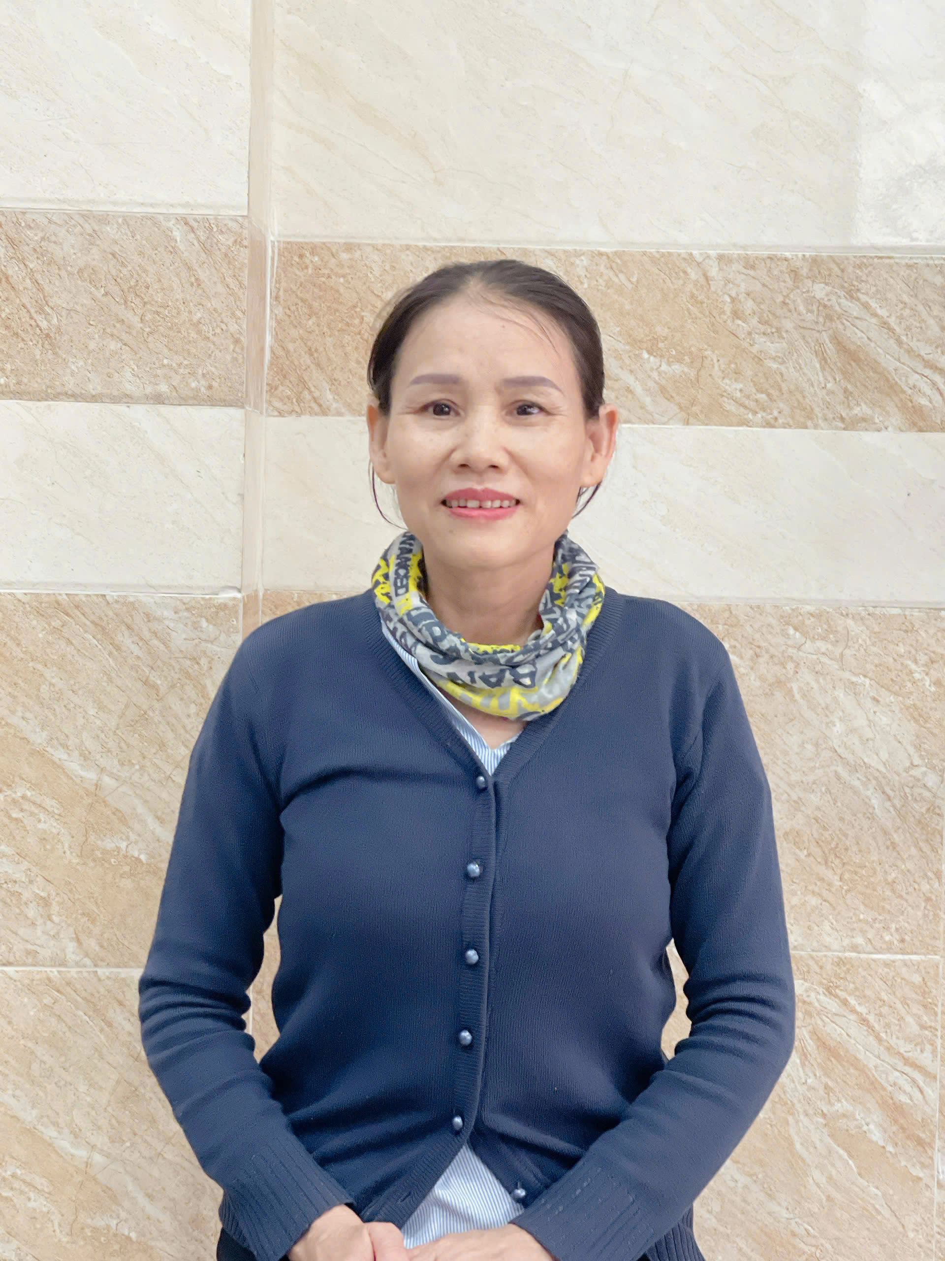 Nguyễn Thị Tám - Sinh: 1972 – Quê: Nghệ An.