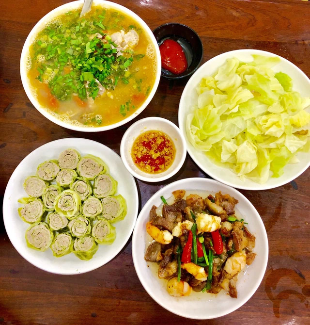 Gia đình 3 Mẹ Con Cần Tìm Chị Giúp Việc Bao Ăn Ở Tại Q2 Lương 10tr