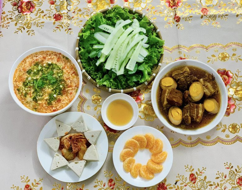 Nhà Đôi Vợ Chồng Cần Tìm Chị Chuyên Giúp Việc Nhà