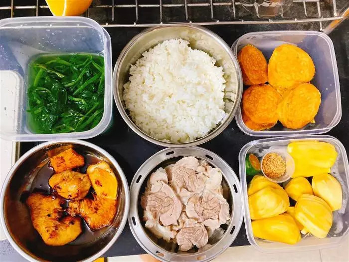 Cần gấp cô giúp việc nhà ăn ở lại