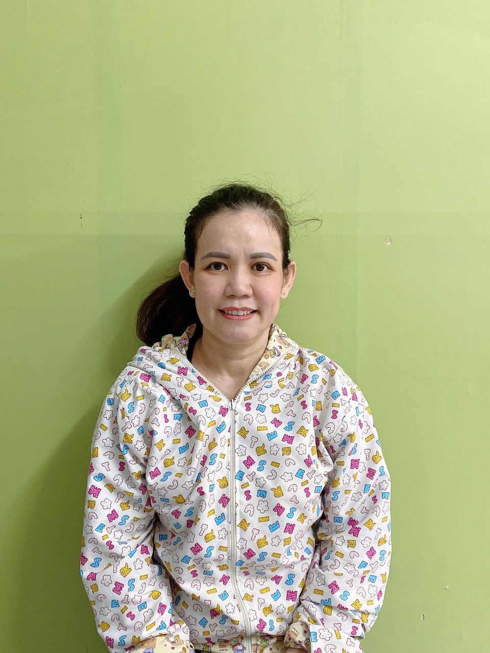 Chị Nga cần việc đi làm ngay và ổn định lâu dài ạ