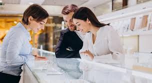 Cần tìm nhân viên bán trang sức