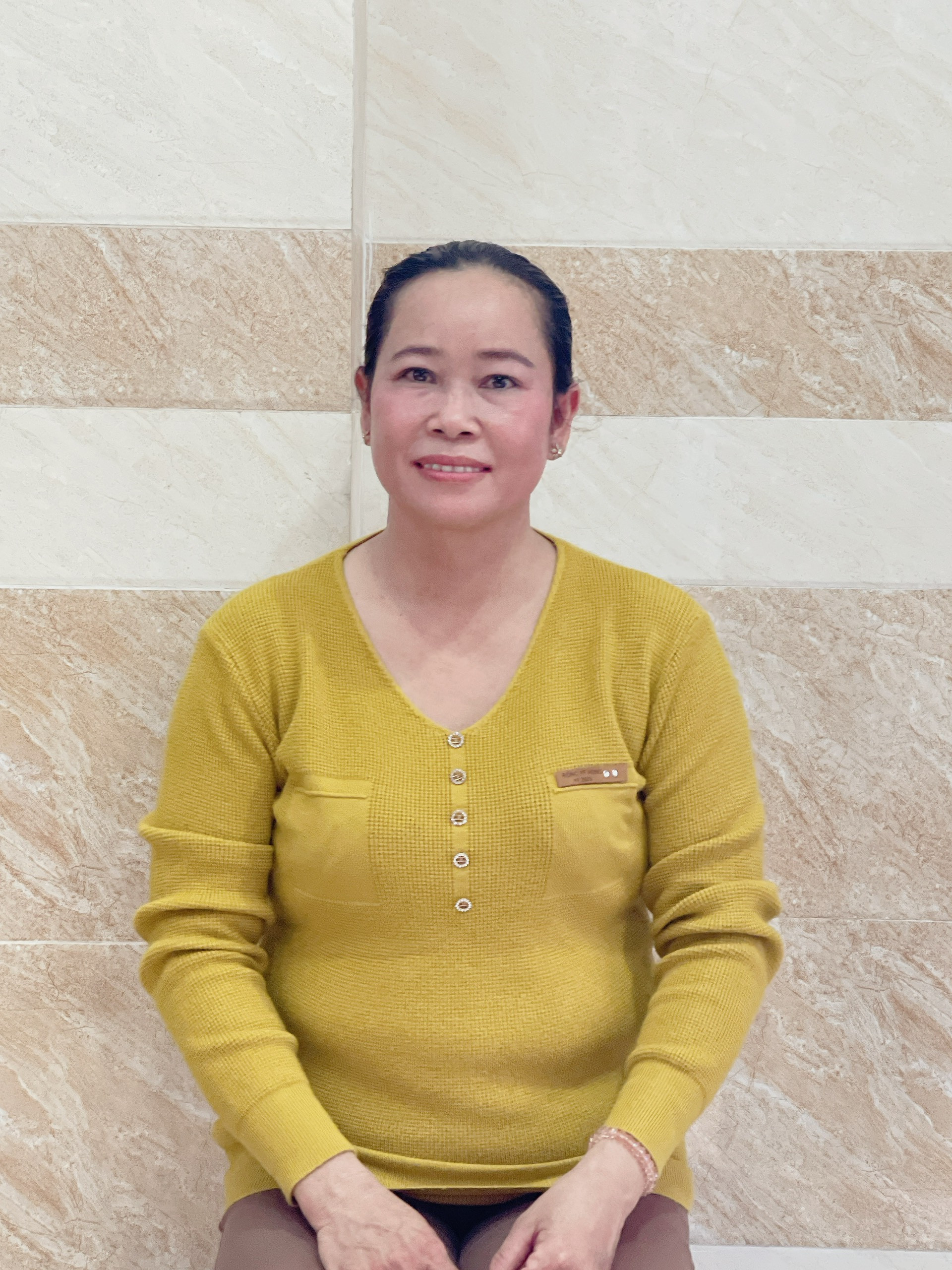 CHỊ QUYÊN CẦN CÔNG VIỆC CHĂM BÉ - KINH NGHIỆM - YÊU TRẺ