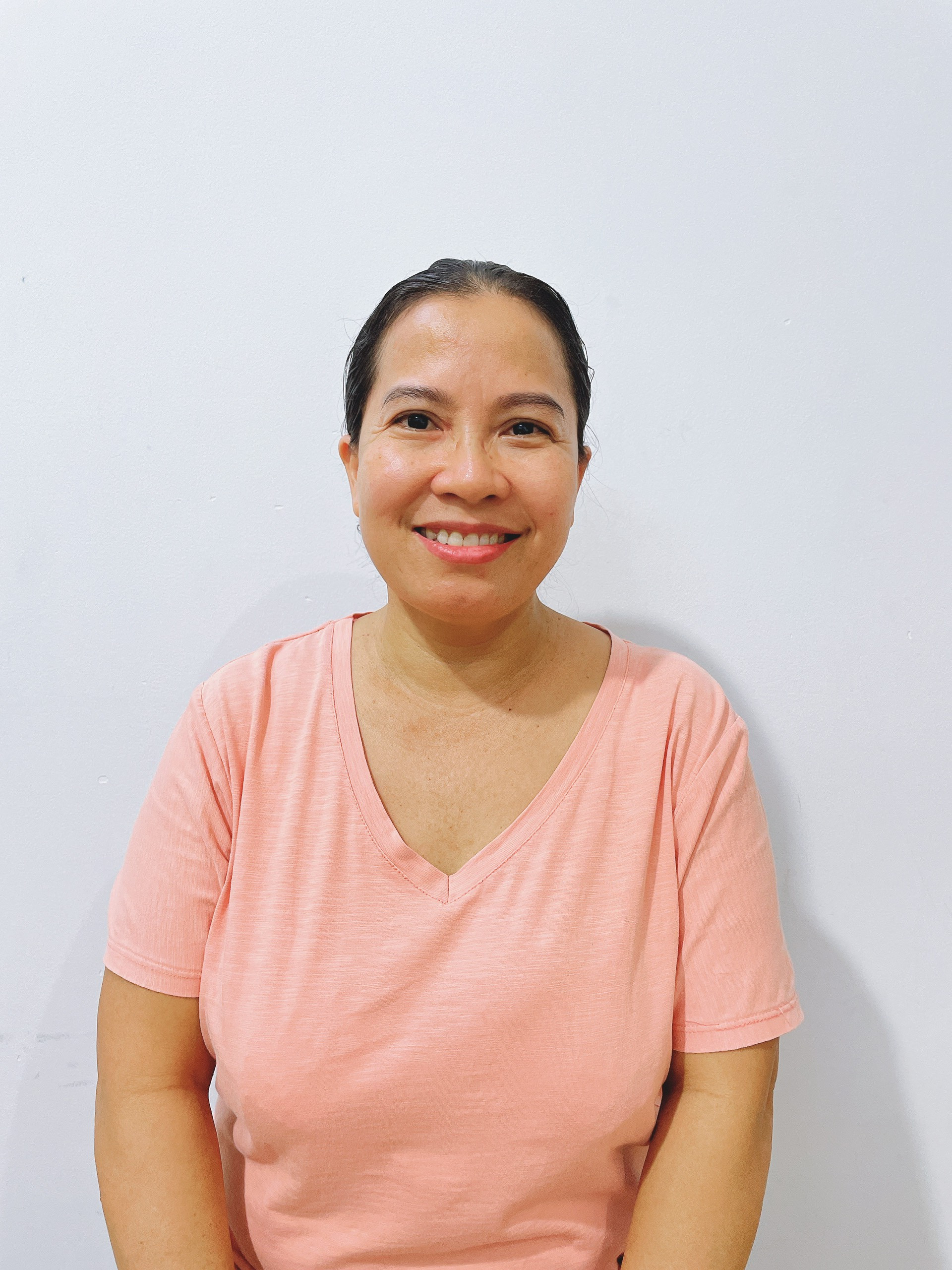 CHỊ  CHĂM BÉ GIỎI, NẤU ĂN NGON THIÊN CHÍ TÌM VIỆC