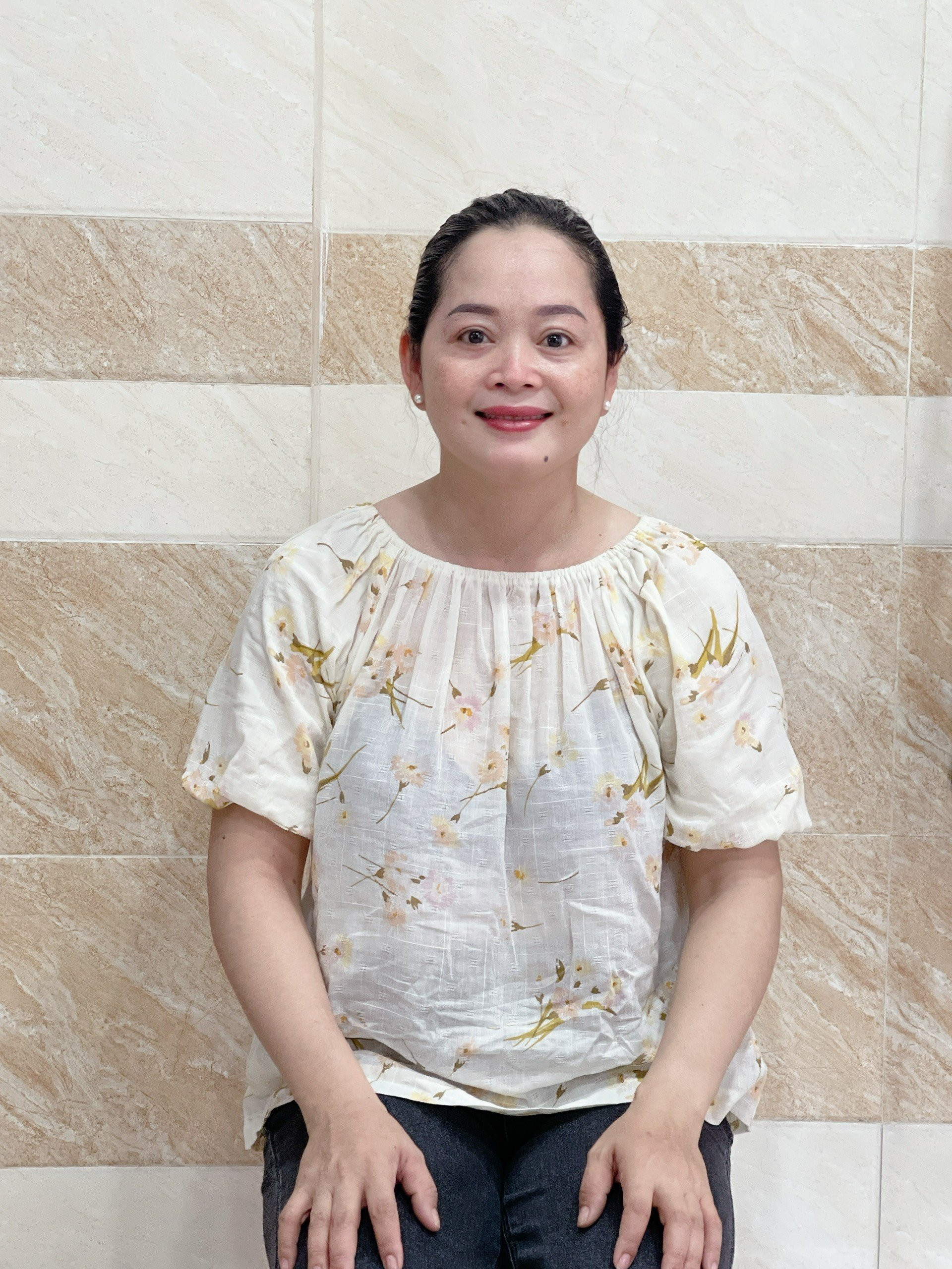 Chị Tuyền 40 tuổi Quê Bình Phước nhận làm bảo mẫu , giúp việc nhà , nấu ăn