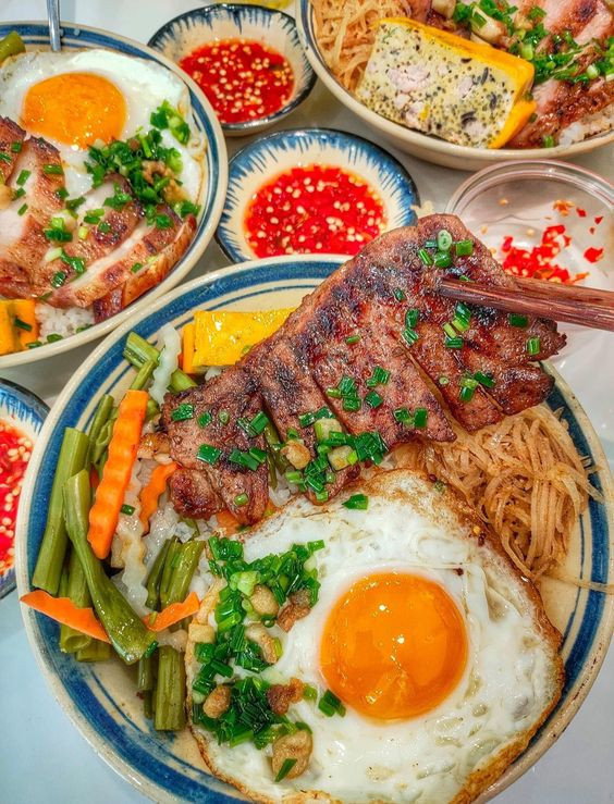 Có chị nào ngay bây giờ đi làm luôn được không ạ !!