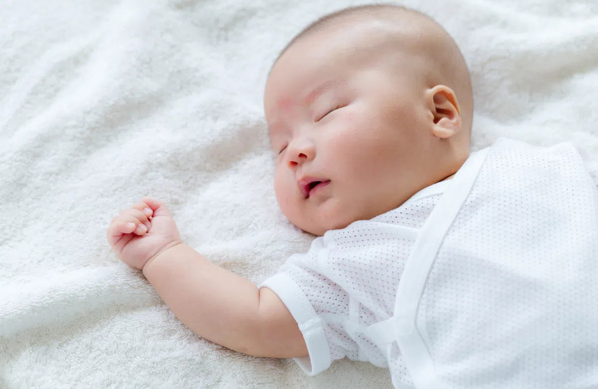 Hôm Nay Đang Cần Gấp Chị CHăm Bé Cho Con Dâu Đang Ở Cữ