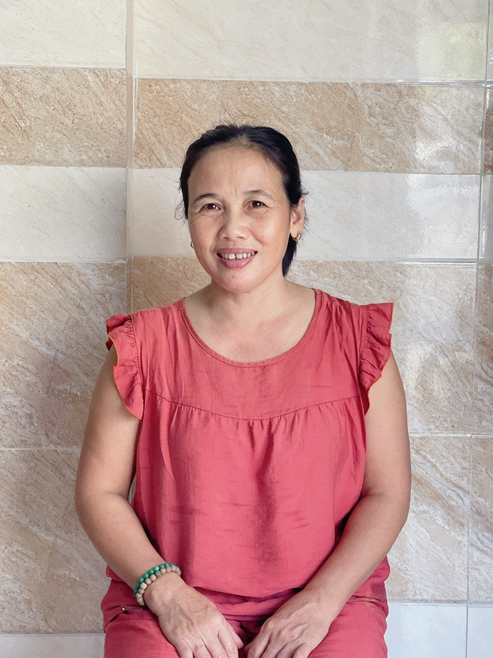 Cô Loan người miền Trung nhận việc giúp việc nhà phụ chăm bé