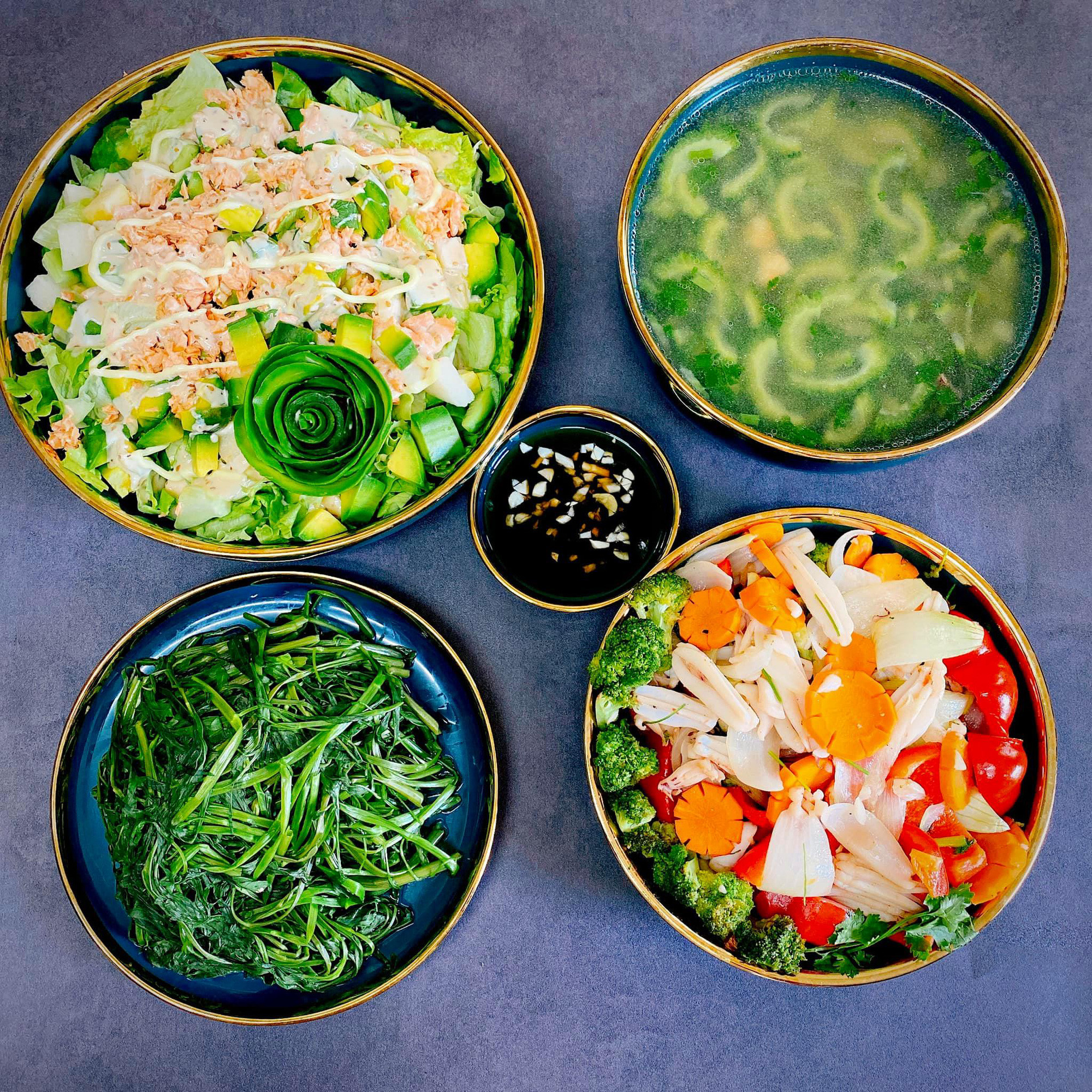 Tìm Người Chăm Bé Dễ Ăn Ngủ - Chung Cư Cao Cấp Thảo Điền Làm Bao Ăn Ở