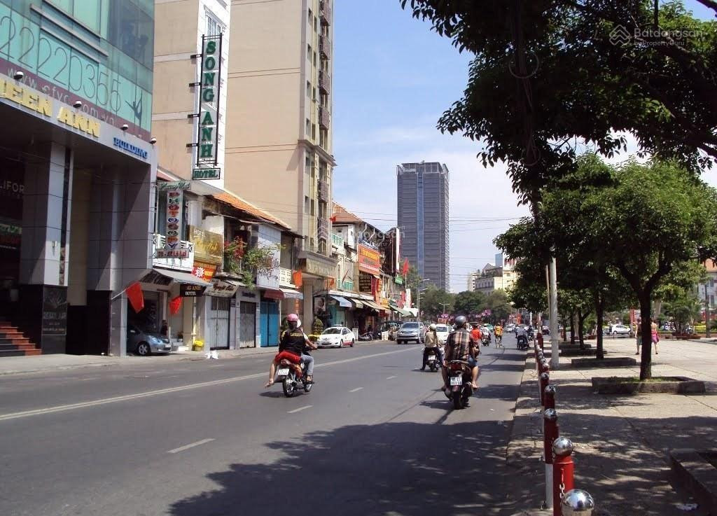 EM ĐANG CẦN GẤP 1 CÔ GIÚP VIỆC NHÀ