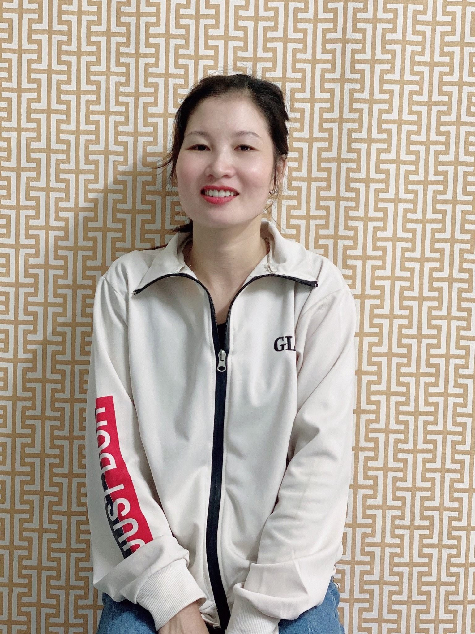 Chị Nguyệt đang tìm việc bao ăn ở lại và lâu dài ạ