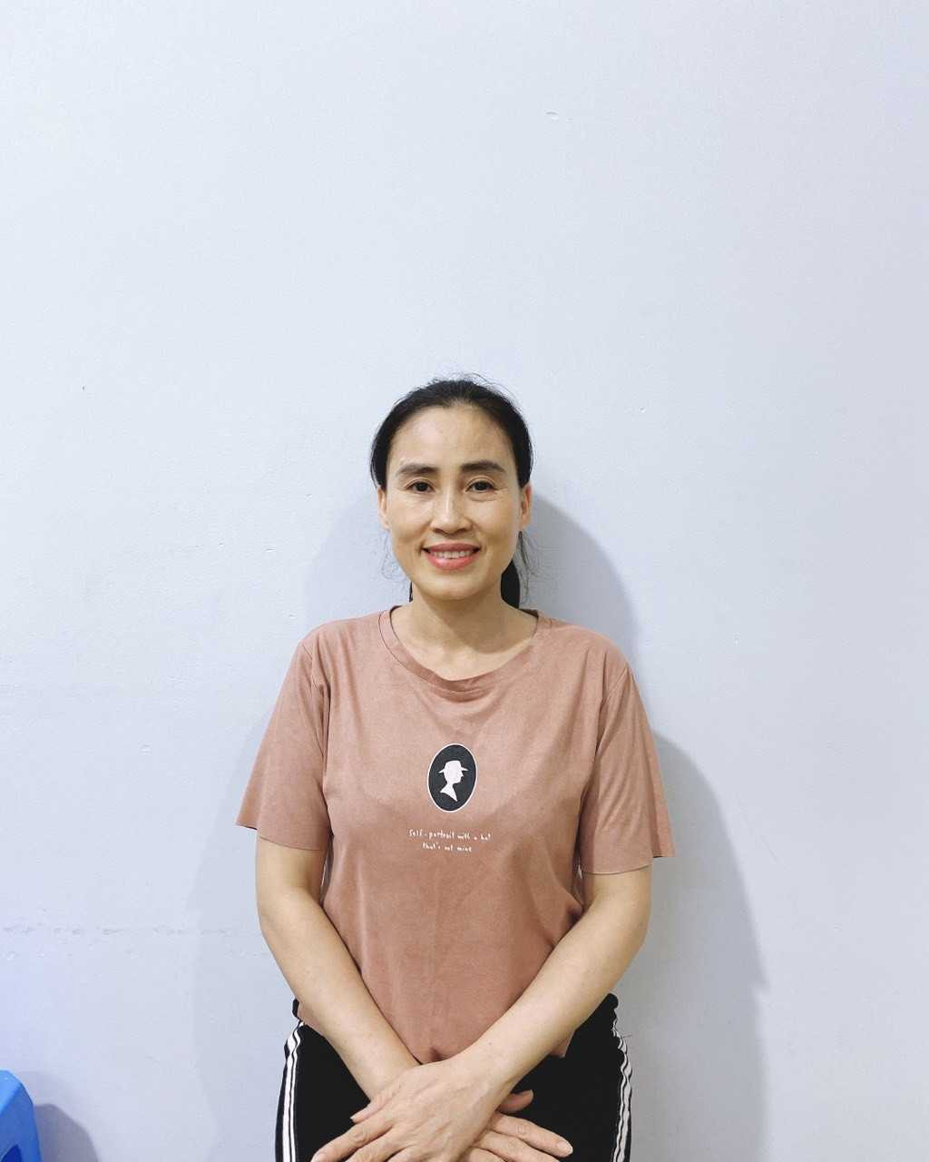 Chị Hiền Lành Đi Làm Không Vướng Bận Mong Tìm Việc Phù Hợp Để Làm