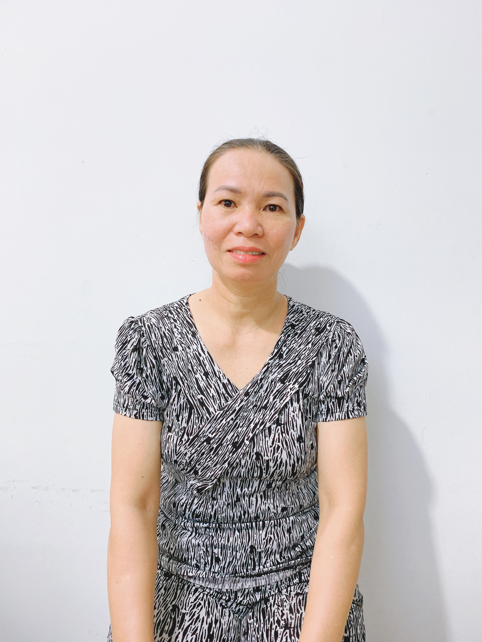 Chị Xuân Lâm – năm sinh 1977 – quê Quảng Ngãi chịu thương chịu khó