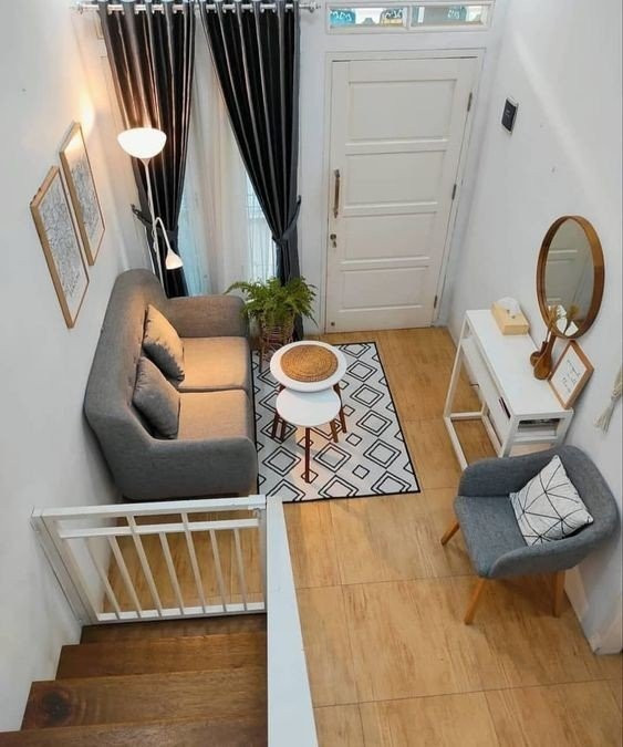 Mẹ đơn thân nhà chỉ có 2 mẹ con, đang cần 1 chị giúp việc dọn dẹp nhà cửa và nấu ăn.