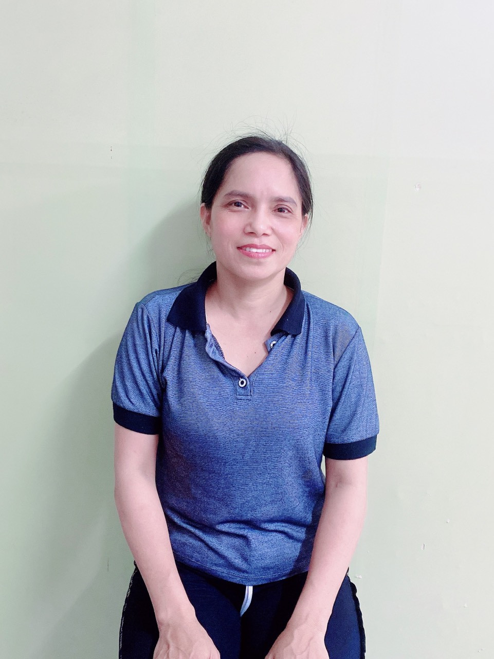 Chị người quen của em ở quê mới vào SG, cần tìm việc làm ăn ở lại ạ