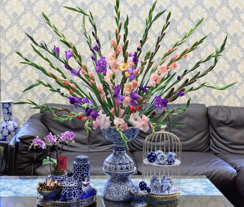 Gia Đình Tìm Gấp Chị Chăm Sóc Người Lớn Tuổi