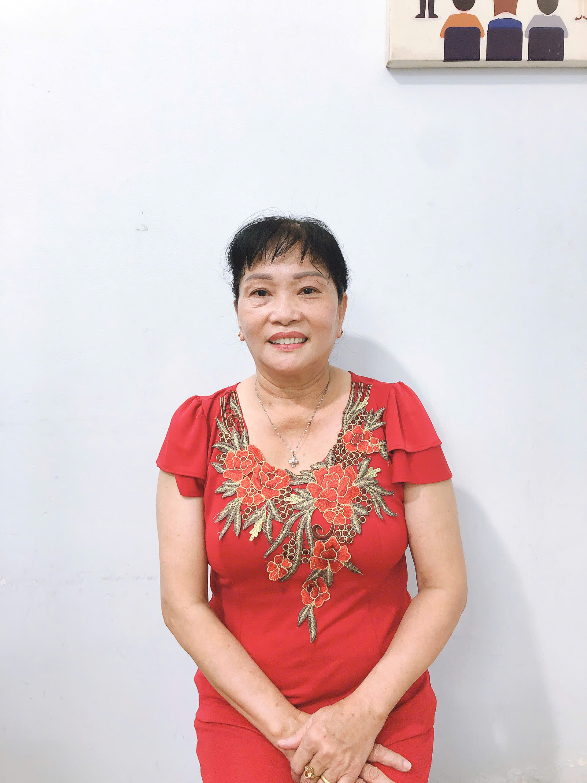 Em gái tìm việc giúp cô Mỹ ạ!