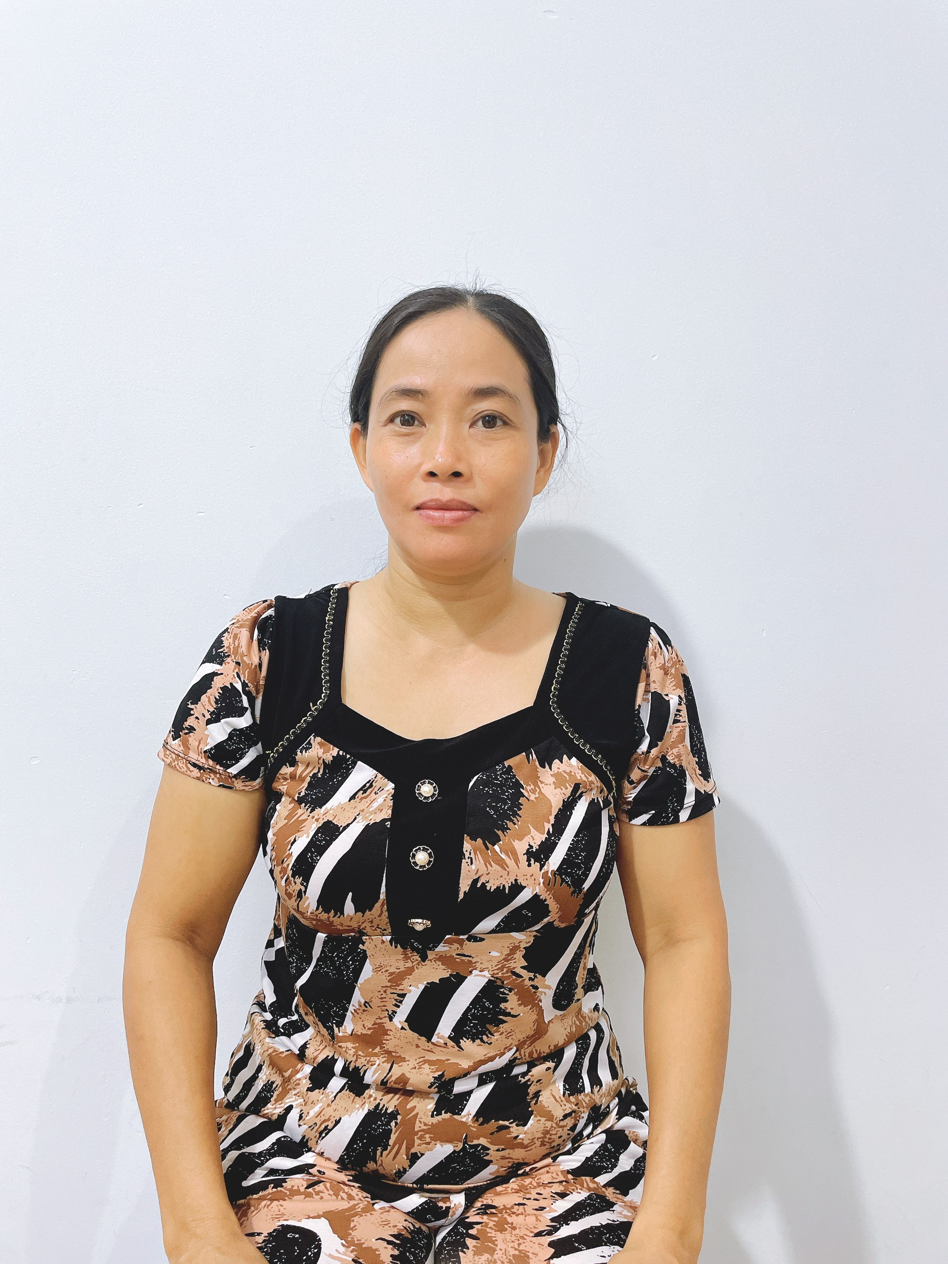 Chị người miền Tây thật thà, chất phác, tính tình hiền lành, vui vẻ dễ mến tìm việc làm .