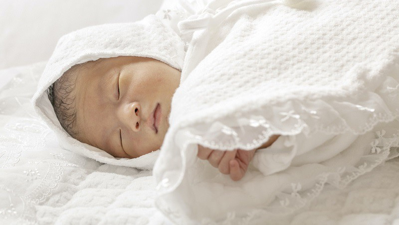 TÌM GẤP CHỊ CHĂM BÉ 2 THÁNG TUỔI