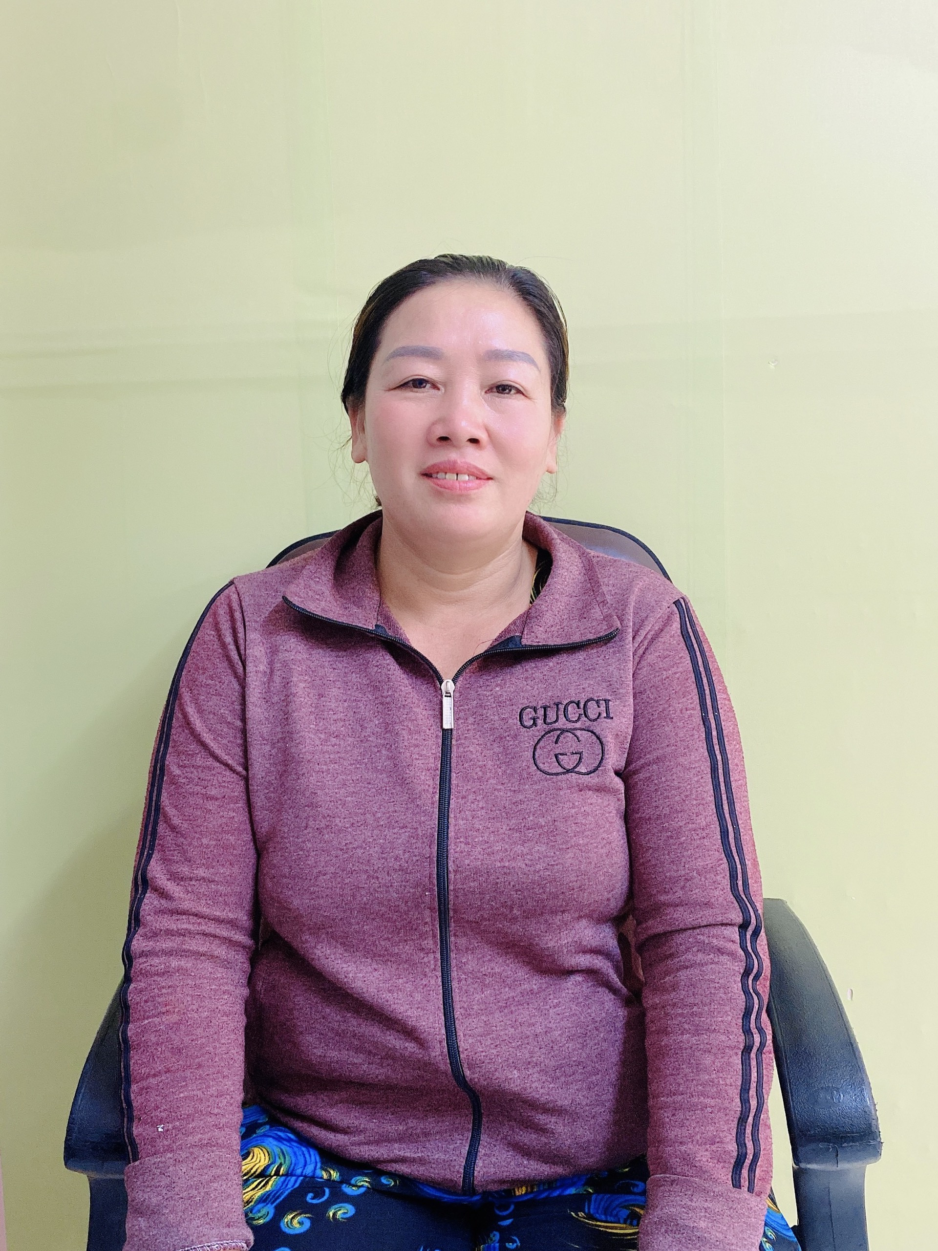 KHÔNG VƯỚNG BẬN GIA ĐÌNH - TÌM VIỆC LÀM Ở LẠI - TẾT KHÔNG VỀ -