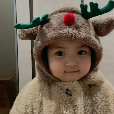 QUẬN BÌNH THẠNH ĐƯỜNG NGUYỄN XÍ CẦN GẤP 1 CHỊ GIÚP EM CHĂM BÉ 9 THÁNG