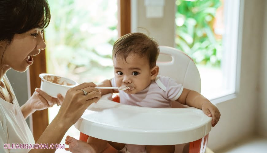 CẦN NGƯỜI CHĂM BÉ, PHỤ VIỆC NHÀ BAO ĂN Ở (BÌNH DƯƠNG)