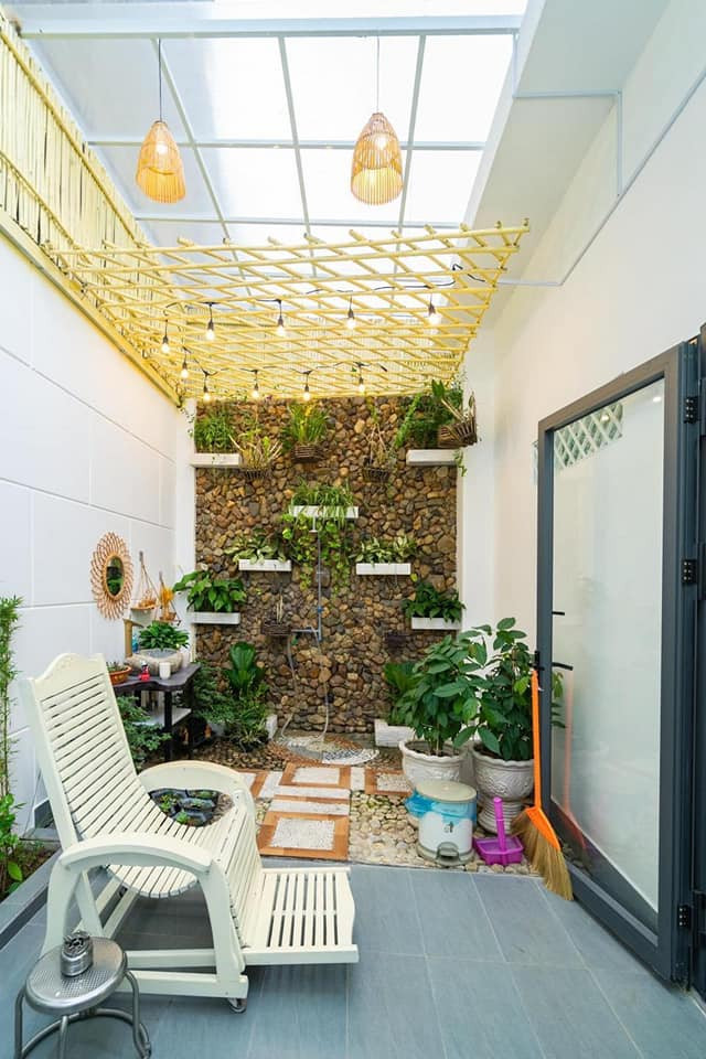 Trên đường Phạm Hùng Quận 8 em tìm gấp chị giúp việc lương 11 triệu 