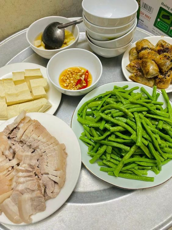 Nhà 1 trệt 1 lầu tại đường Lý Thường Kiệt , Quận 11 cần tìm gấp 1 chị giúp việc BAO ĂN Ở LẠI