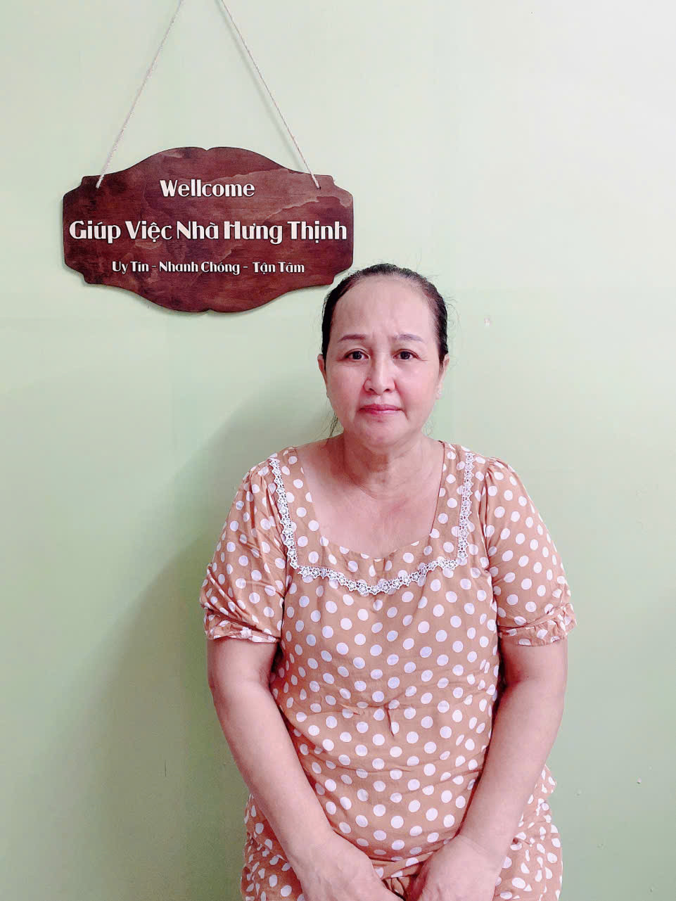 EM TÌM VIỆC LÀM CHO CÔ HỒNG NGƯỜI MIỀN TÂY, CÔ CHUYÊN GIÚP VIỆC GIA ĐÌNH