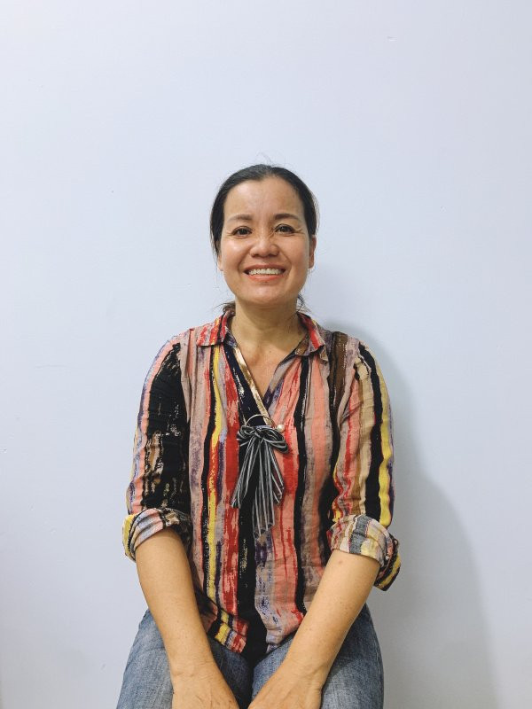 CHỊ NGA HIỀN LÀNH , VUI VẺ TÌM VIỆC GIÚP VIỆC NHÀ, NẤU ĂN .