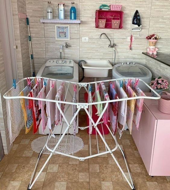 Tuyển gấp chị giúp việc làm cho nhà có 2 lầu nhỏ 40m2 ở gần chợ An Đông Q5. 